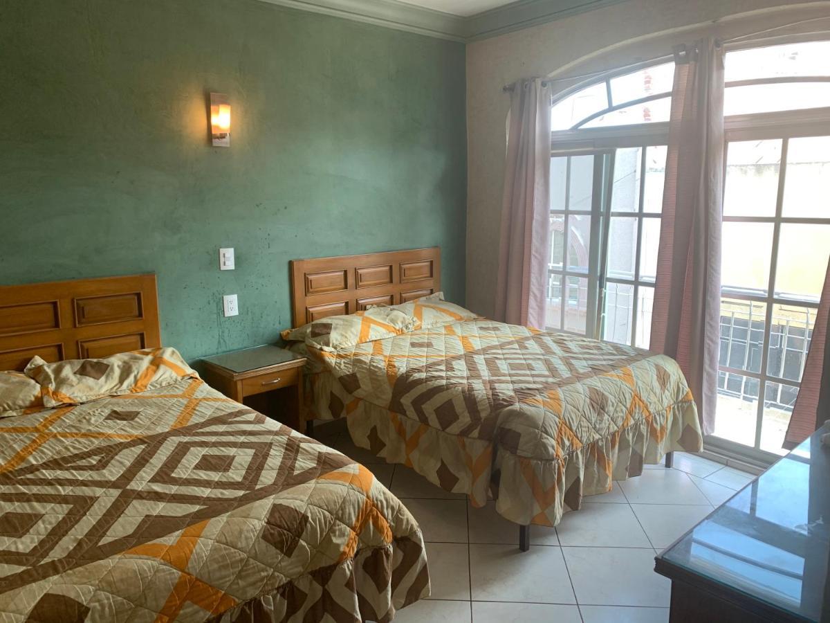 Hotel Hacienda Salvador ซานฮวน เด ลอสลากอส ภายนอก รูปภาพ